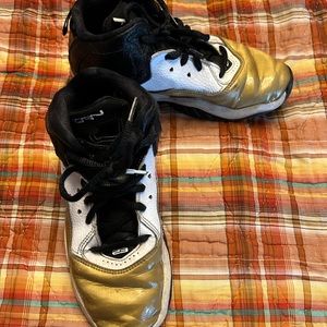 Used and lovingly worn size 2 Boys Jordan’s